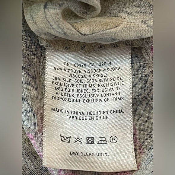 Anthropologie Floreat Japonica Floral Silk Blend Velvet Wrap Blouse Small - Picture 12 of 12